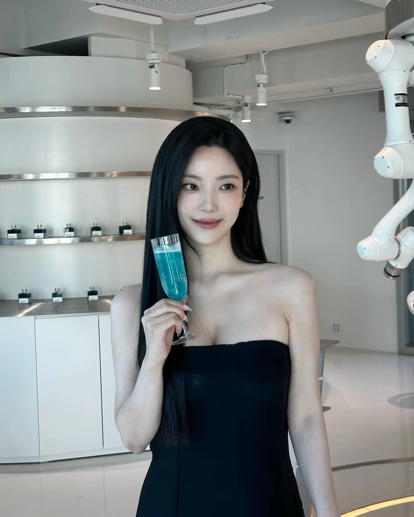 Yun Ha Jeong (Single's Inferno) - yun-ha-jeong-singles-inferno-hot-29.webp